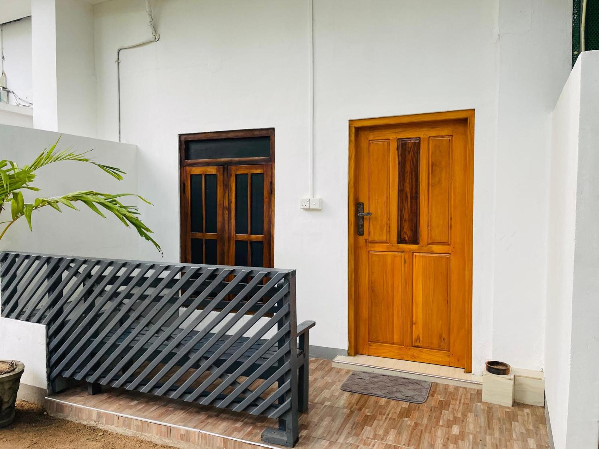 ZIMBAY Guest House Baie d'Arugam Extérieur photo