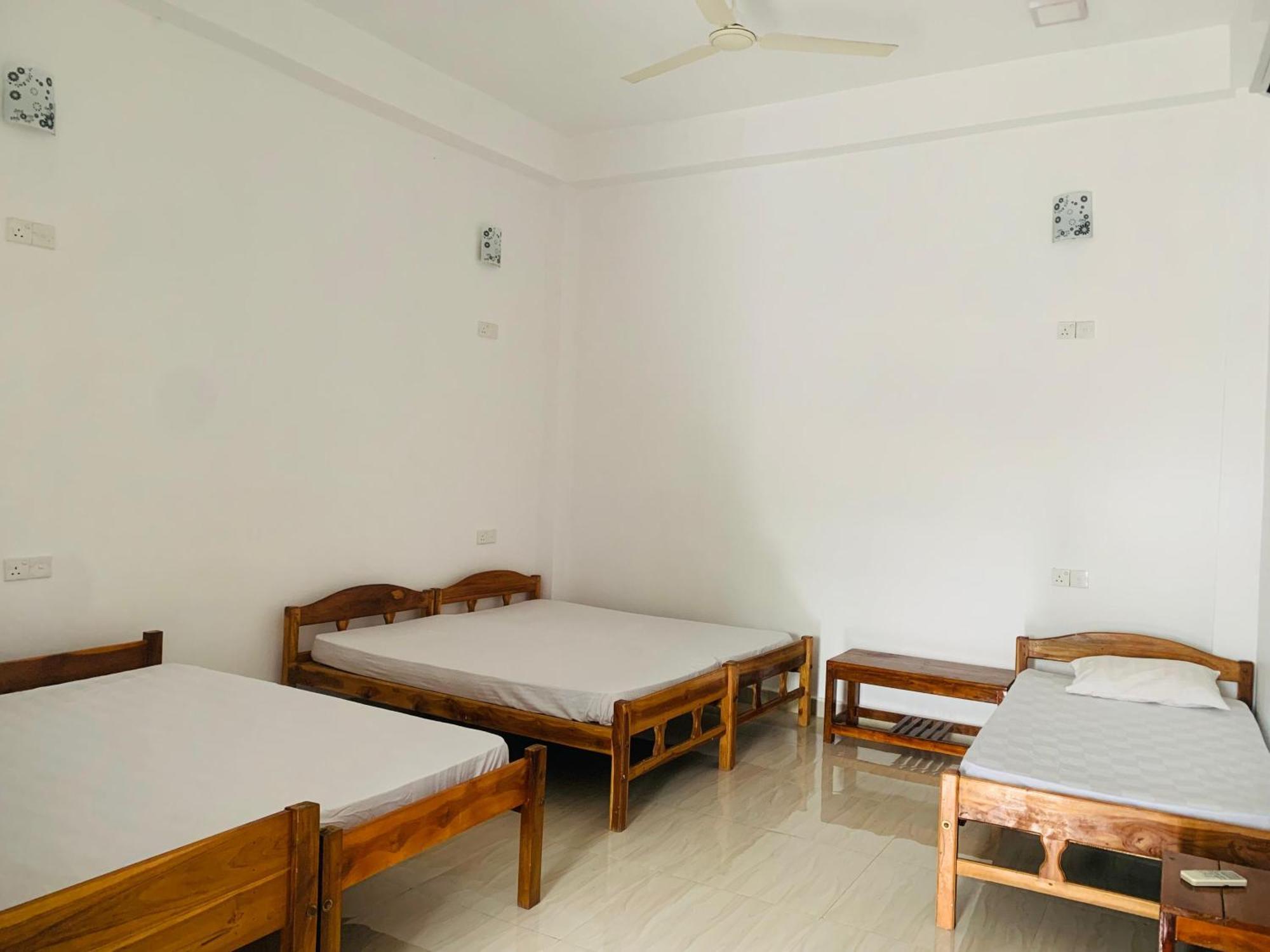ZIMBAY Guest House Baie d'Arugam Extérieur photo
